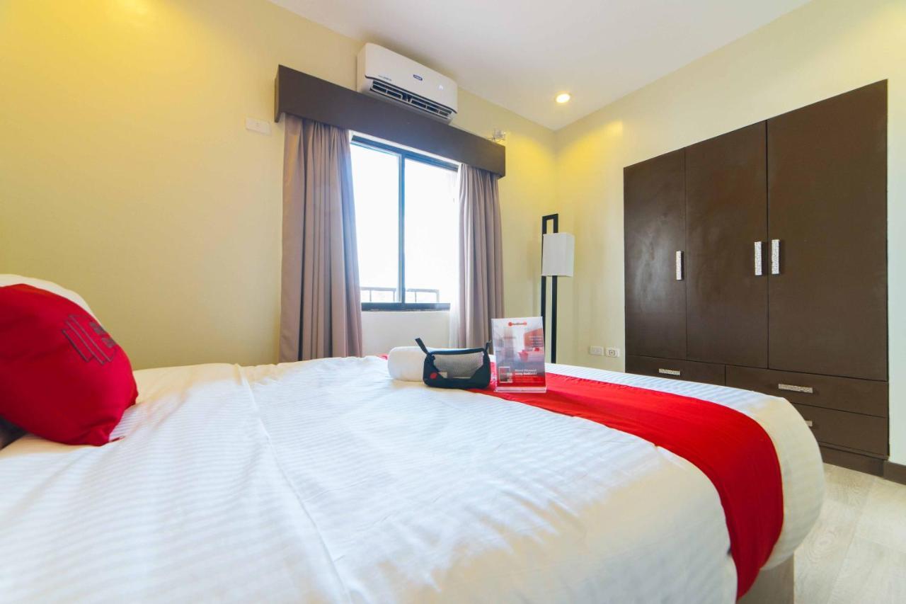 Hotel Reddoorz Premium @ Sta Rosa Tagaytay Road Silang Exterior foto